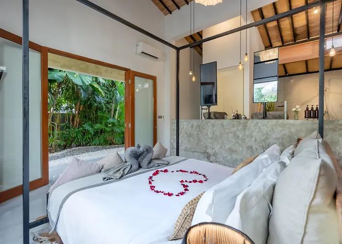 Villa Semesta Collection